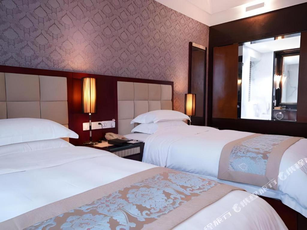 Hua Xia Pearl Hotel Foshan Bagian luar foto