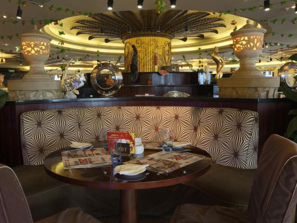 Hua Xia Pearl Hotel Foshan Bagian luar foto